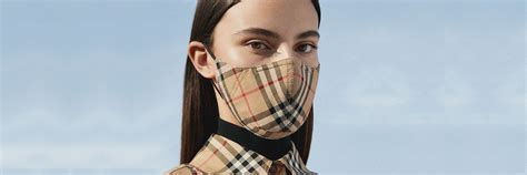 burberry surgeon mask|Everything You Need To Know About Burberry’s New Reusable .